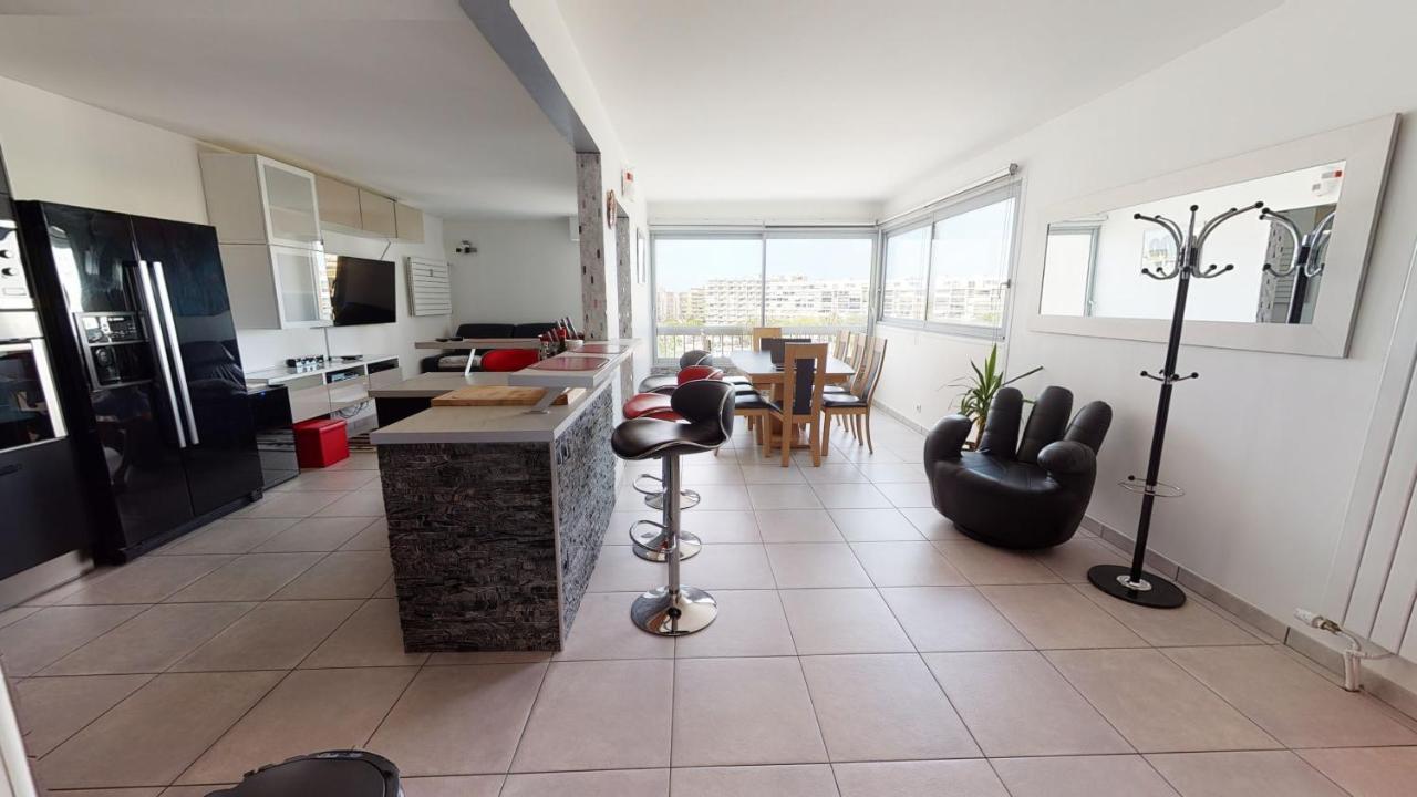 Duplex Grand Standing Vue Mer Et Port Mauguio Exterior photo